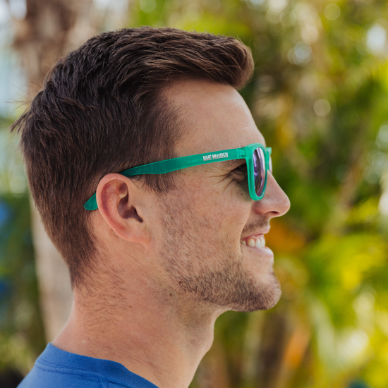Load image into Gallery viewer, Live Wildly Polarized Sunglasses - Green Pair On Happy Traveler - Live Wildly 
